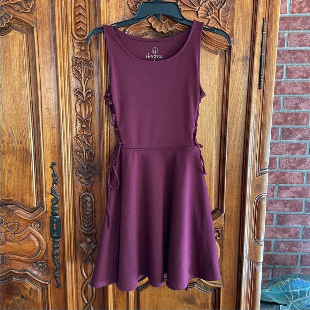 Maroon Sleeveless Dress